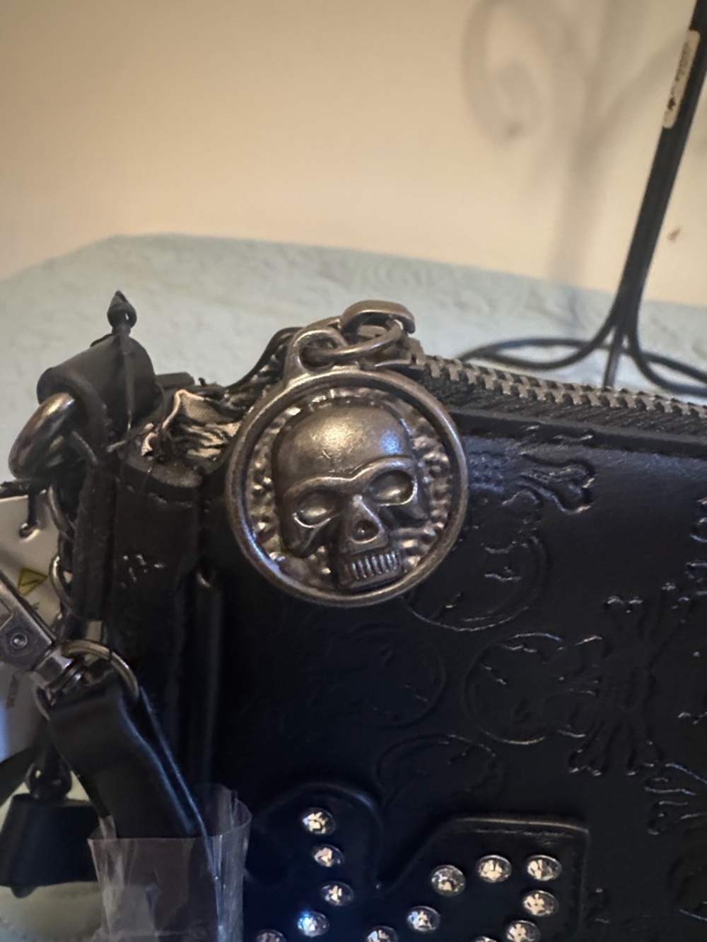 Ed Hardy Black Embossed Stud Accent Shoulder Bag - NWT - Picture 5 of 5